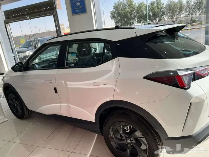 جي اي سي GAC امزوم 2025 ستاندر 8