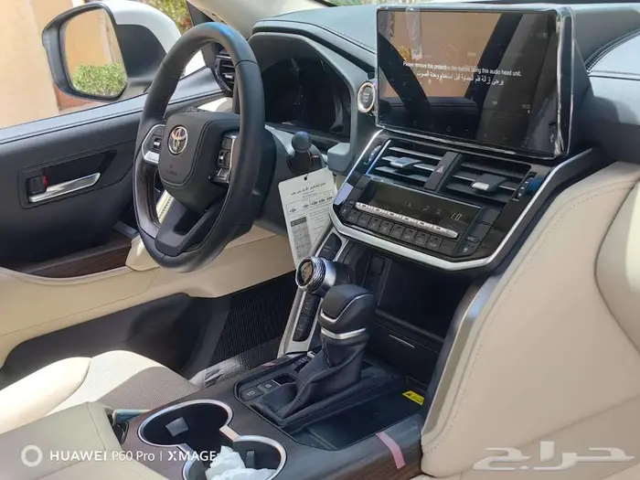 تويوتا لاندكروزرديزل GXR. L4 موديل 2025 32