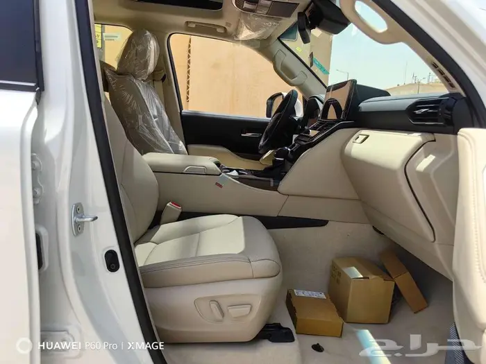 تويوتا لاندكروزرديزل GXR. L4 موديل 2025 12