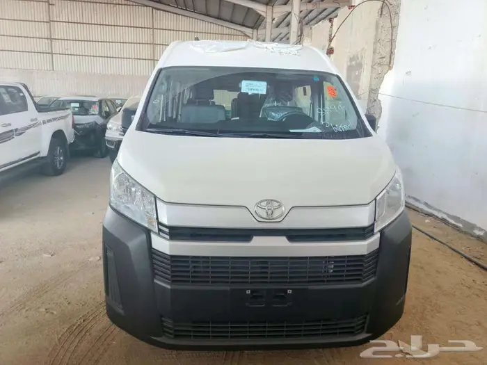 تويوتا هاي اس باص عادي 13 راكب أبيض بنزين 2026 اقل سعر 0