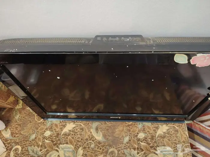 شاشة مستخدمة للبيع 0