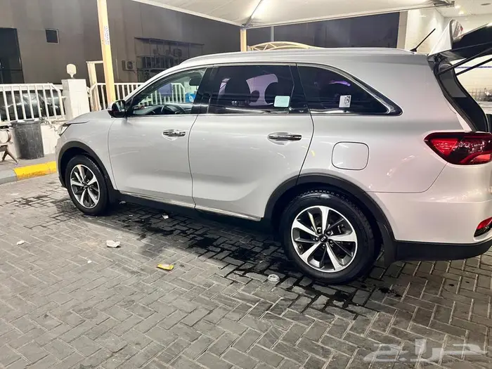 سورينتو 2019 ديزل 7 مقاعد 16