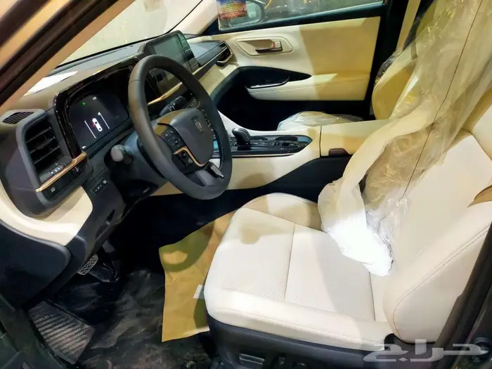 تويوتا كراون برستي  2026 8