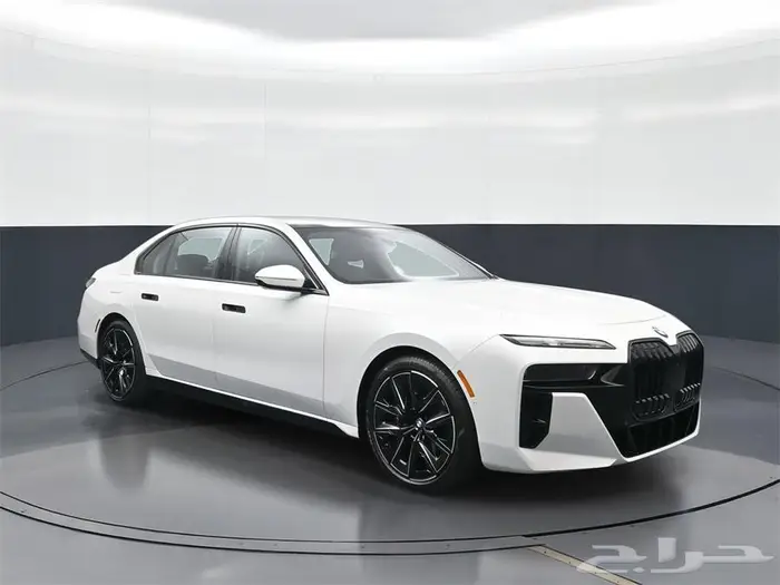 BMW الفئة السابعة 2024 شبه جديدة بسعر مميز 0
