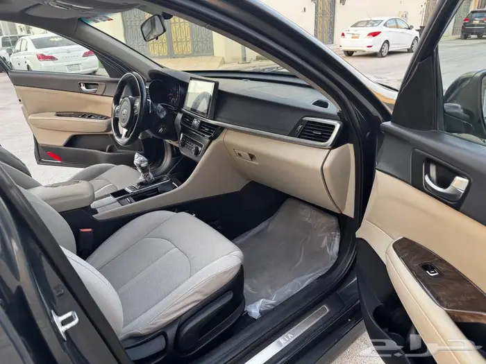 كيا اوبتيما 2017 نص فل 9