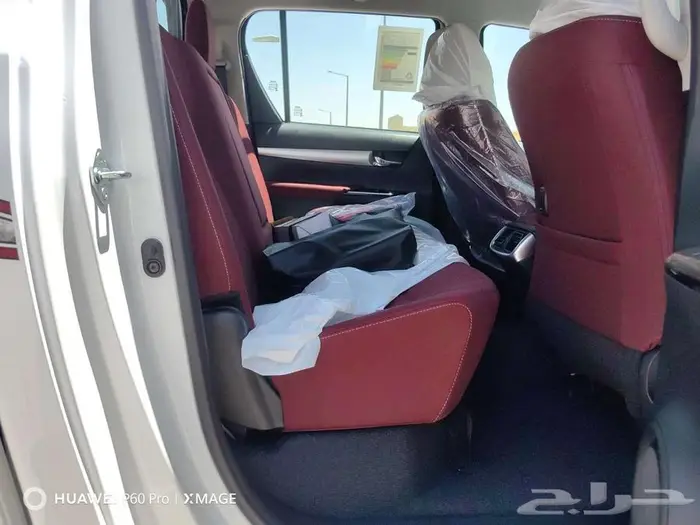 تويوتا هايلكس غمارتين دبل ديزل S. GLX موديل 2025 16