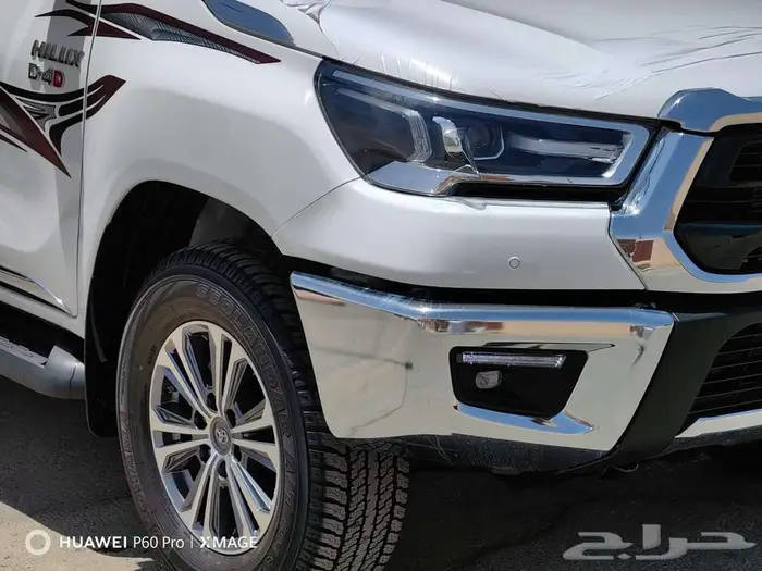 تويوتا هايلكس غمارتين دبل ديزل S. GLX موديل 2025 32