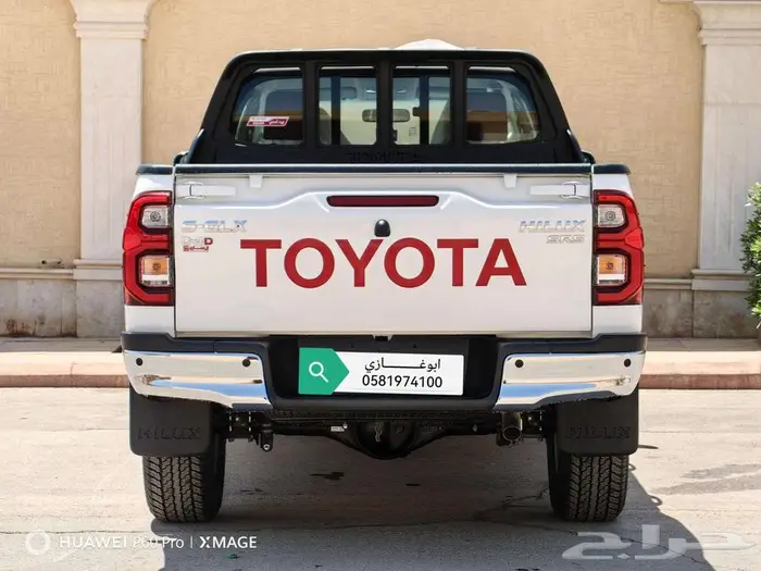 تويوتا هايلكس غمارتين دبل ديزل S. GLX موديل 2025 28