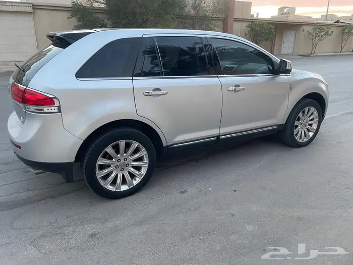 للبع لنكولن mkx مديل 2013 3