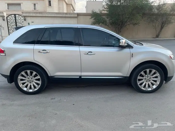 للبع لنكولن mkx مديل 2013 1