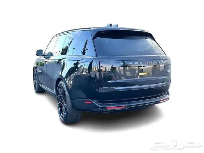 2023 رنج روفر فوج P400 ب 379 5