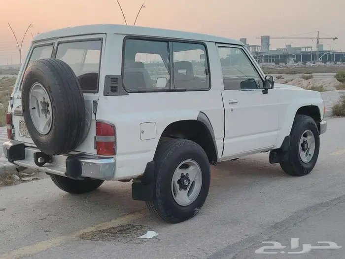 نيسان باترول ربع 5