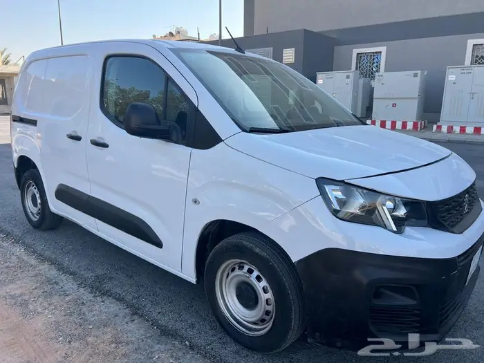 بيجو بارتنر 2023 نظيف ديزل اقتصادي جدا 7