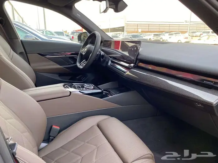 بي ام دبليو الفئه 520I ام كت 2026 استلام فورى 16