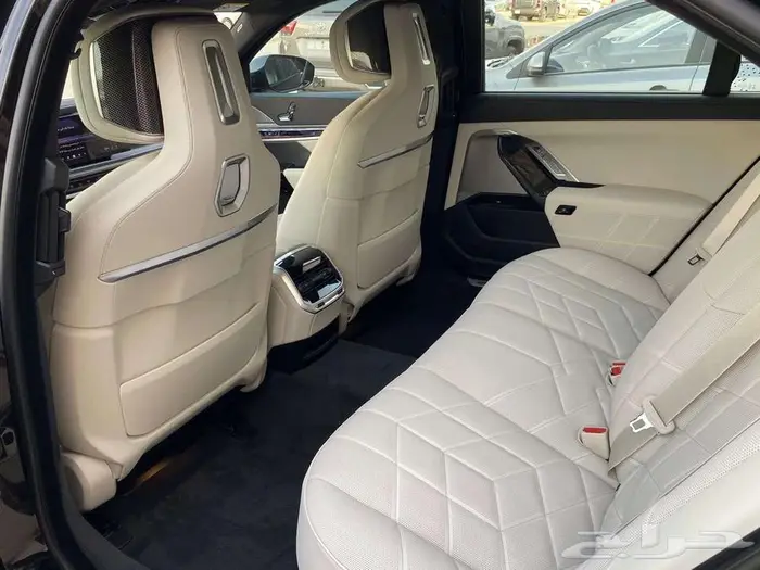 بي ام ديليو 735 جديد 2026 6