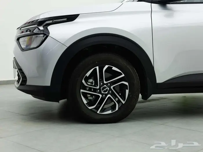 كيا كارينز GL اقل سعر علي التمويل مع الدمعان 2025 4