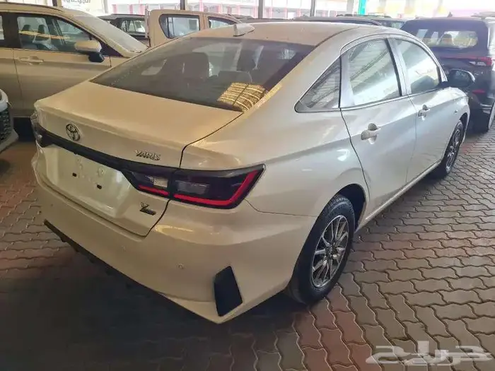 تويوتا يارس 1.3 y بلس 2026 اقل كاش وأفضل أقساط 4