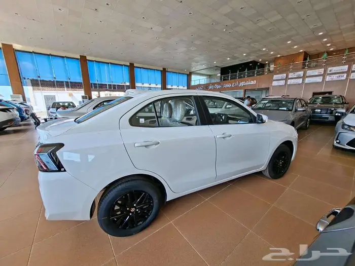 سوزوكي ديزاير استاندر 2026 الشكل الجديد 2