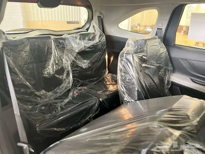 تويوتا فيلوز GLX بنزين تماتيك 2025 16