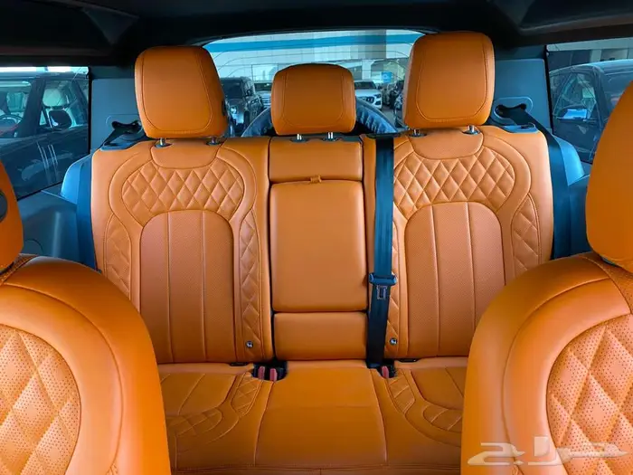 لاندروفر ديفندر V6 SEموديل 2023 14