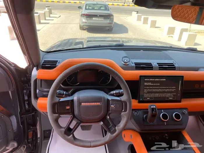 لاندروفر ديفندر V6 SEموديل 2023 13