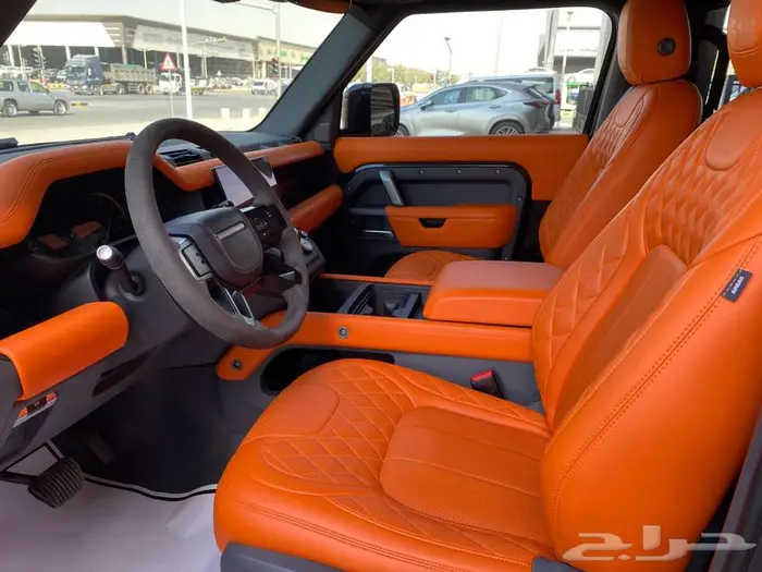 لاندروفر ديفندر V6 SEموديل 2023 9