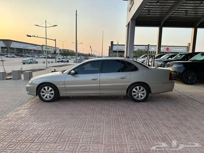 كابرس 2004 V8 مخزن ممشى قليل 3