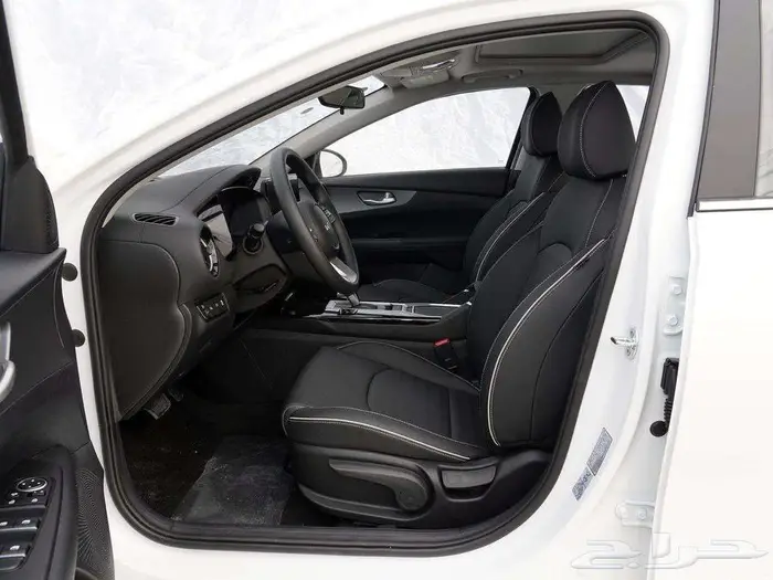 كيا k3 فل كامل وارد صيني 2025 ابيض ب61000 شامل الضريبة 7