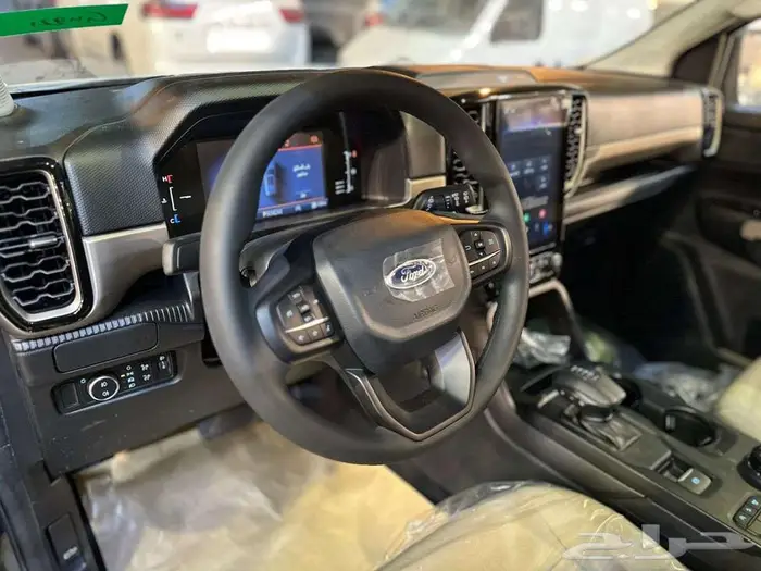 فورد ايفرست XLS استاندر 2025 بنزين كاش وتقسيط 1