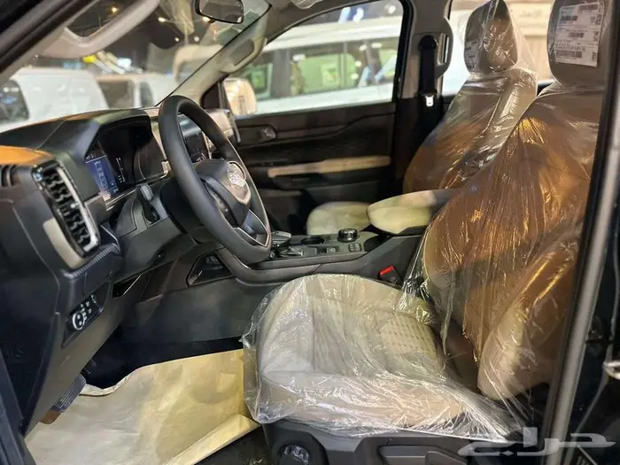 فورد ايفرست XLS استاندر 2025 بنزين كاش وتقسيط 2