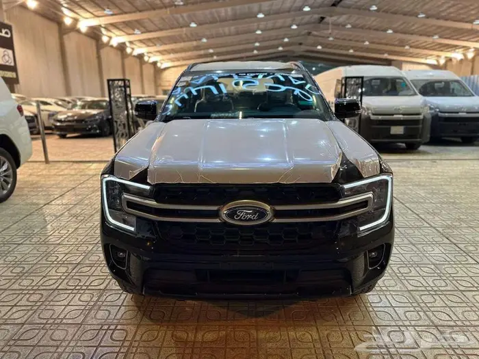 فورد ايفرست XLS استاندر 2025 بنزين كاش وتقسيط 3
