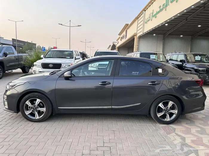 كيا سيراتو 2019 4