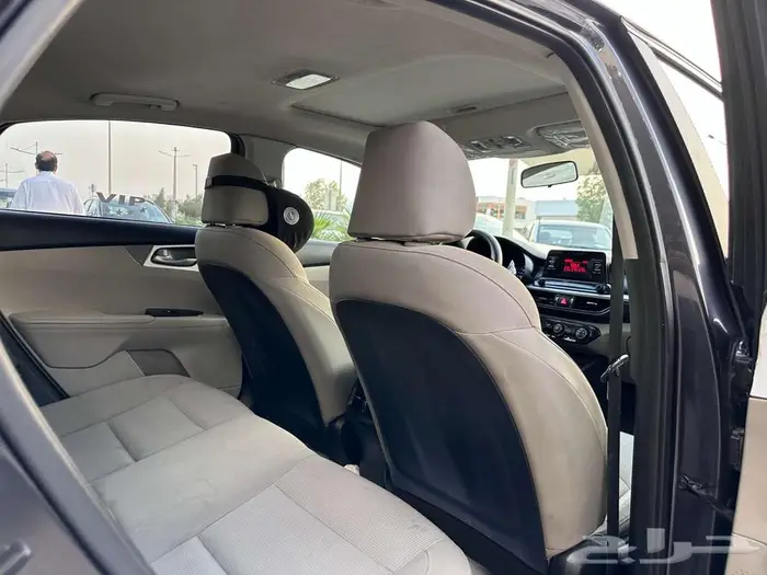 كيا سيراتو 2019 17