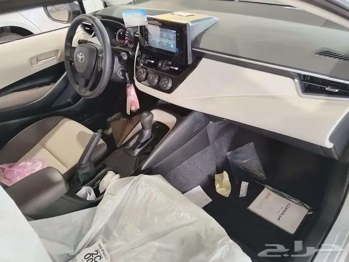 تويوتا كورولا 2.0 ستاندر 2025 9