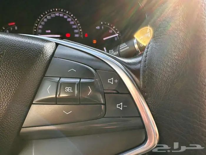 كاديلاك XT5 2019 8