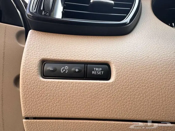 نيسان اكس تريل 2021 23