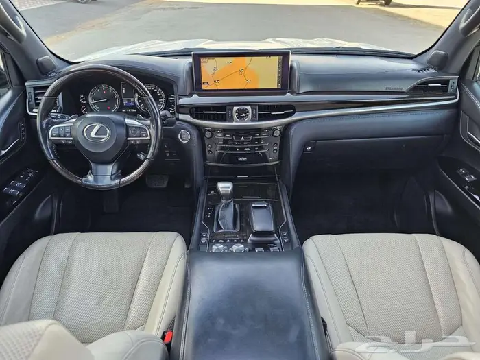 لكزس LX570 فل كامل 2016 15