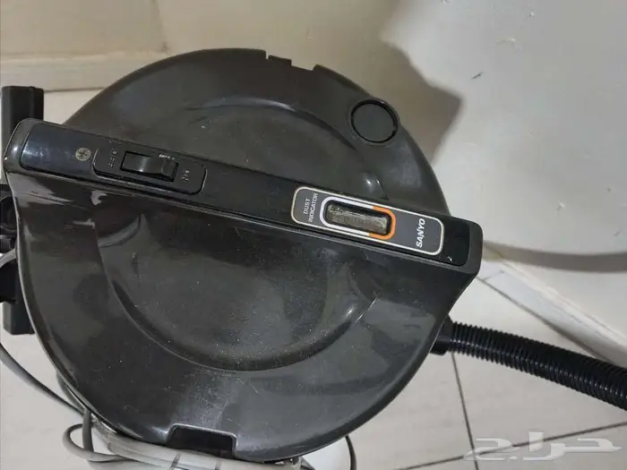 مكنسة سانيوا SANYO   يابانية 1300 واط   18 لتر 2