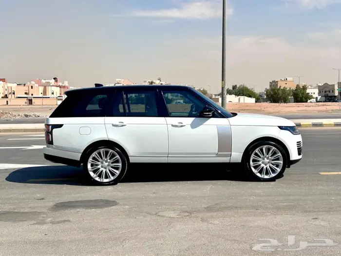 رنج روفر HSE اصدار خاص مخزن 2021 شبه الاصفار 7
