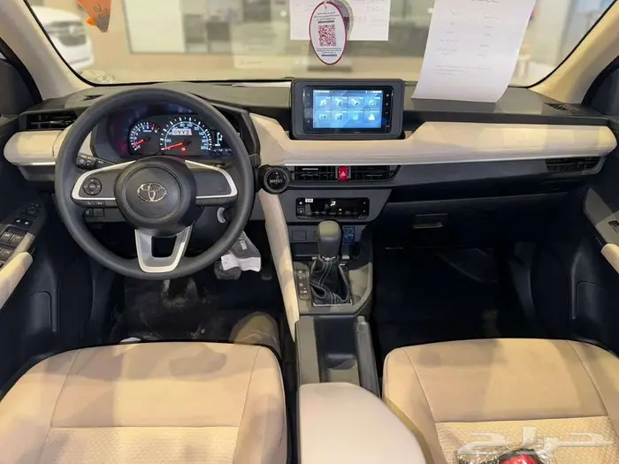 تويوتا يارس استاندر Y 2026 5