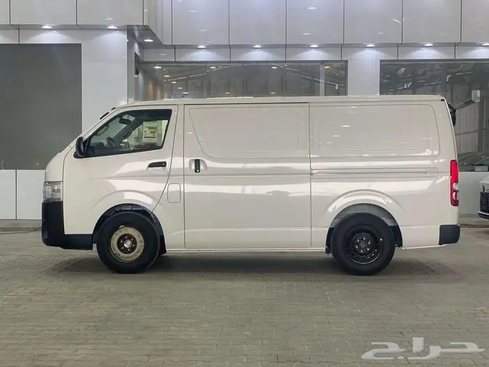 تويوتا هايس فان بضاعه بنزين سقف منخفض 2025 - خليجي 2