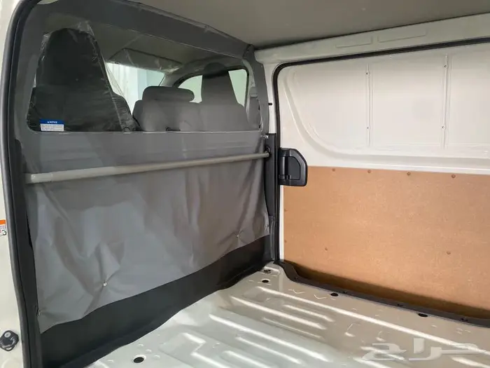 تويوتا هايس فان بضاعه بنزين سقف منخفض 2025 - خليجي 8