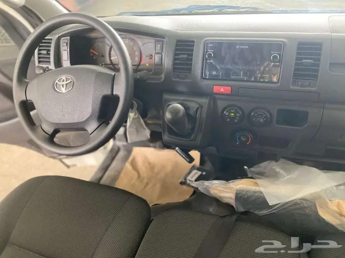 تويوتا هايس فان بضاعه بنزين سقف منخفض 2025 - خليجي 9