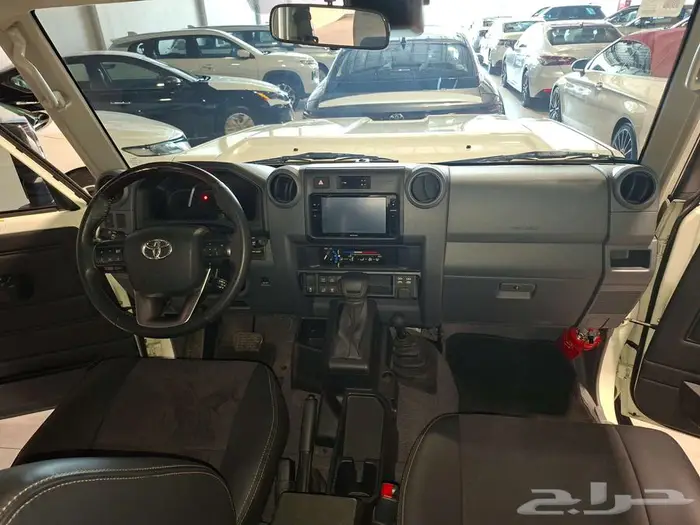 تويوتا ربع مصندق تماتيك ديزل 2024 بحريني عداد 40 ألف 15