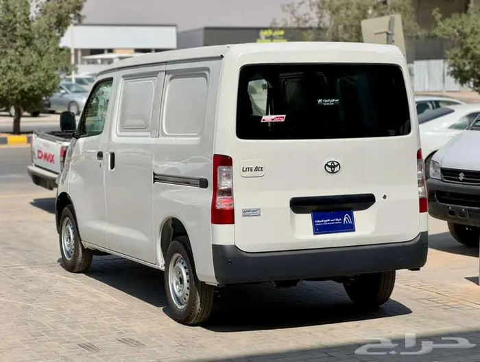 لايت اس 2025 باص بضاعه 1.5L بنزين 5