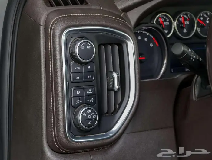 سلفارادو غمارة 2021 RST جير علاق 9