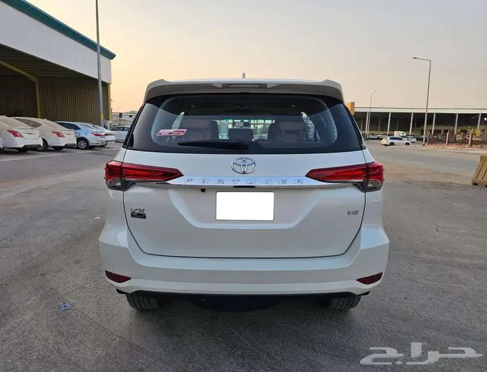 فورتشنر VX_1 2022 4