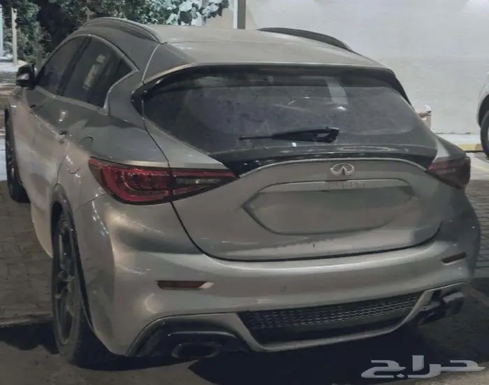 إنفينيتي Q30 1