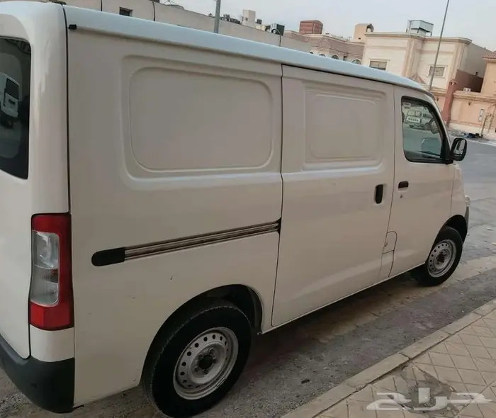 فان بضاعة تويوتا لايت اس 2024 للبيع 4