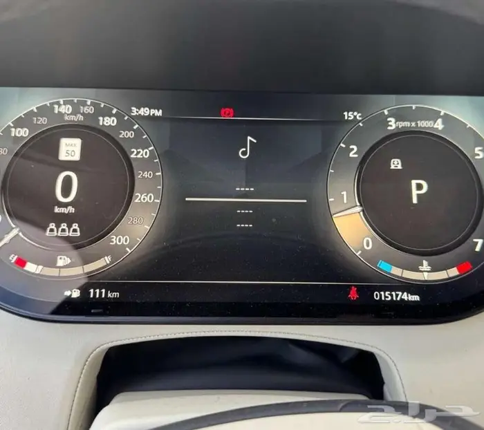 رنج روفر 2023 بسعر لقطة 6